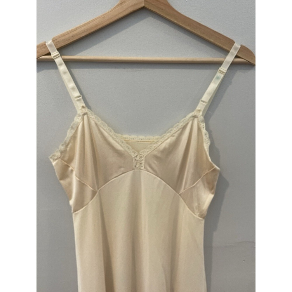 Vintage Shadowline Full Slip Womens Small 34 Cream Beige Lace Nylon Adjustable‎